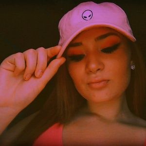 Meet your Posher, Misty